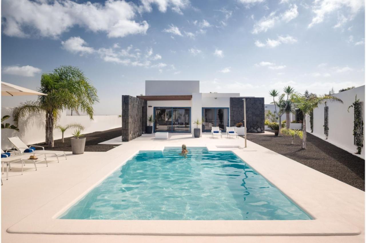 Villa Julia By Villalia Playa Blanca  Extérieur photo